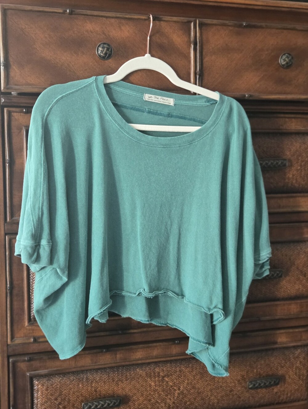 FREE PEOPLE COMFY TOP - Picture 2 of 3